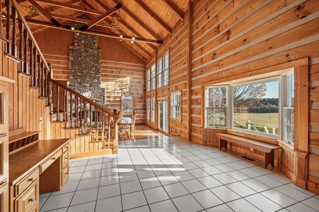 2301 Rock Creek Rd, Estill Springs, TN 37330