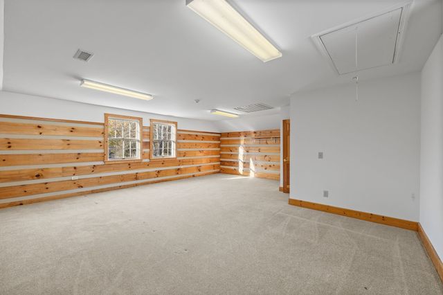 2301 Rock Creek Rd, Estill Springs, TN 37330