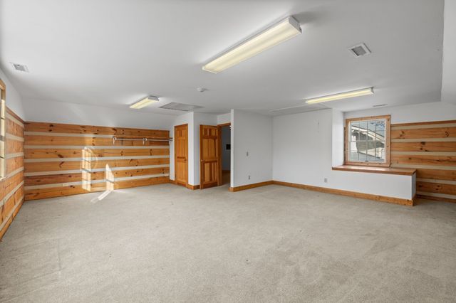2301 Rock Creek Rd, Estill Springs, TN 37330