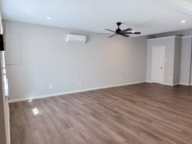 2704 Brewster Street, Houston, TX 77026