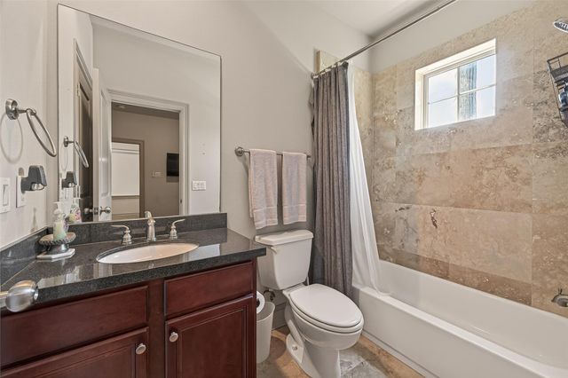 2927 Pease Street, Houston, TX 77003