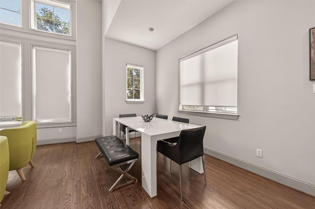 2927 Pease Street, Houston, TX 77003