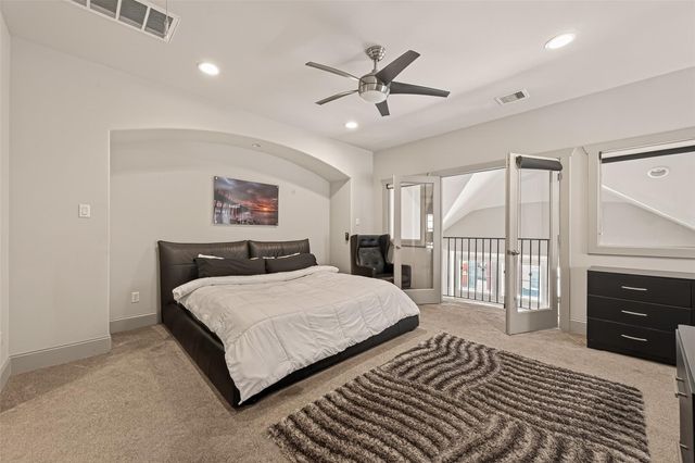 2927 Pease Street, Houston, TX 77003