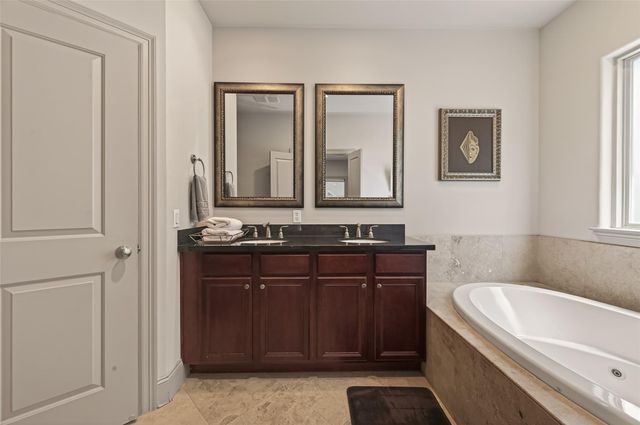 2927 Pease Street, Houston, TX 77003