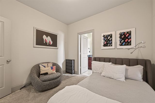 2927 Pease Street, Houston, TX 77003