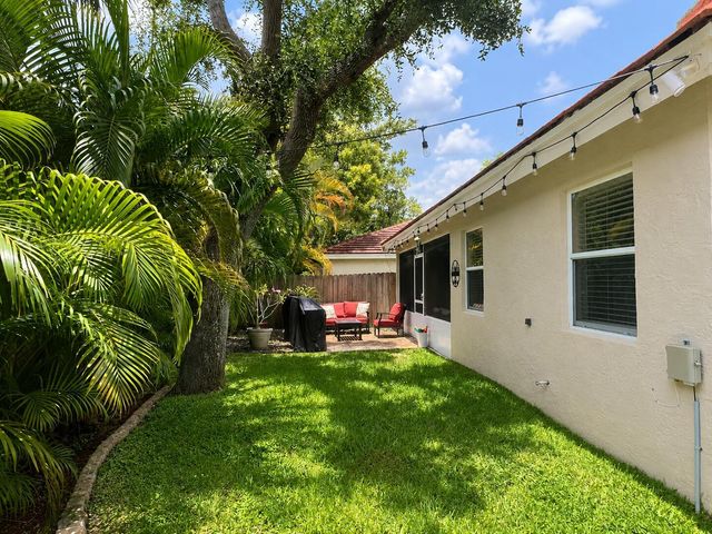 12280 Dartmoor Drive, Wellington, FL 33414