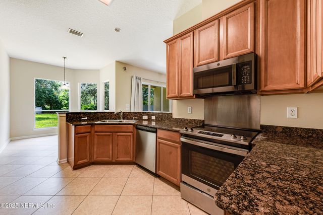 14000 REDROCK LAKE Drive, Jacksonville, FL 32226
