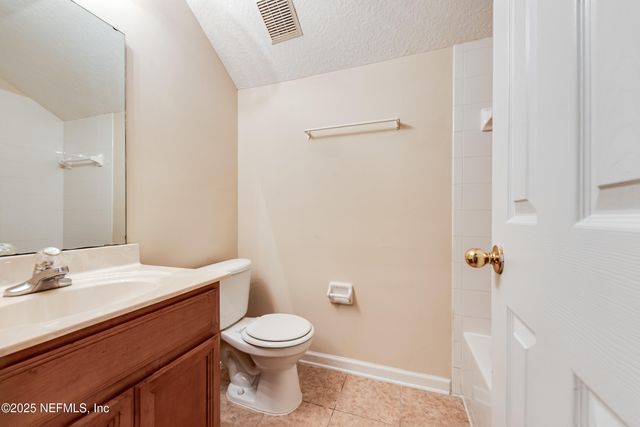14000 REDROCK LAKE Drive, Jacksonville, FL 32226