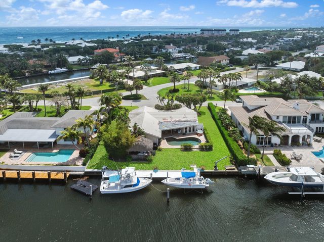 3 Sabal Island Dr, Ocean Ridge, FL 33435