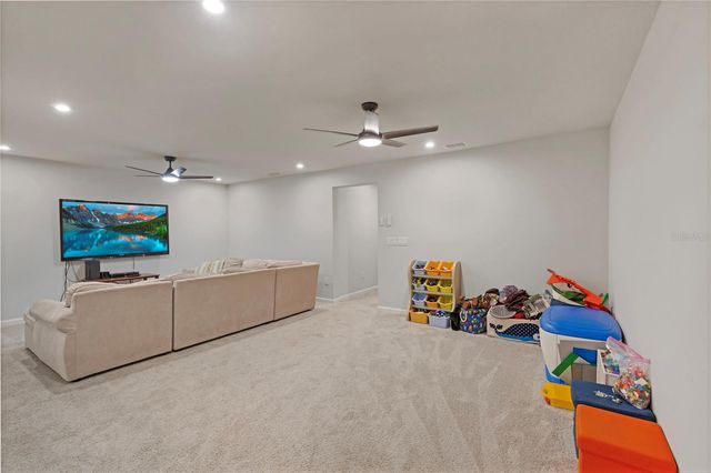 19431 MONARCH WIND WAY, Lutz, FL 33558