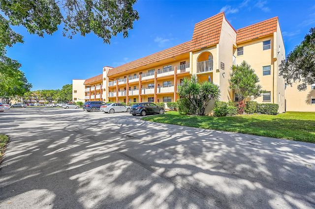 2811 N Pine Island Rd 111, Sunrise, FL 33322