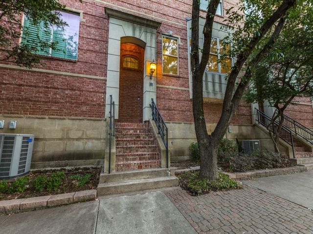 1500 Pecos Street 12, Dallas, TX 75204