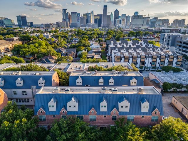1500 Pecos Street 12, Dallas, TX 75204