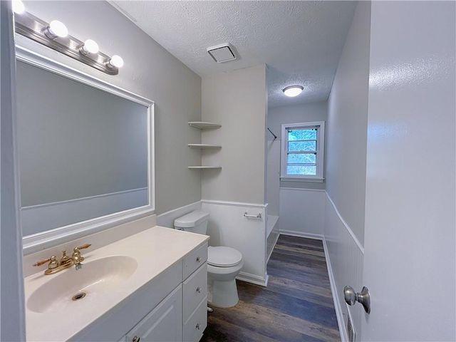 523 Vineyard Road, Griffin, GA 30223