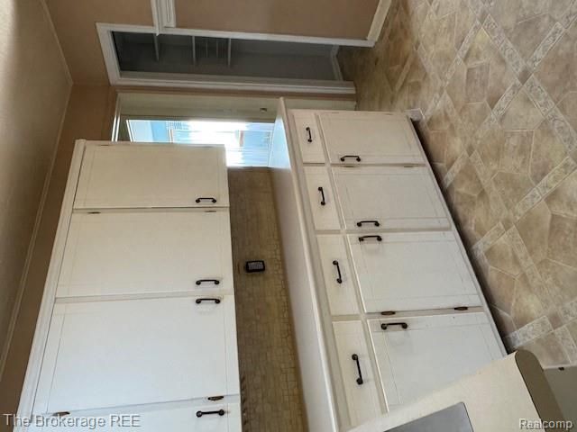 718 N Lapeer Street, Davison, MI 48423