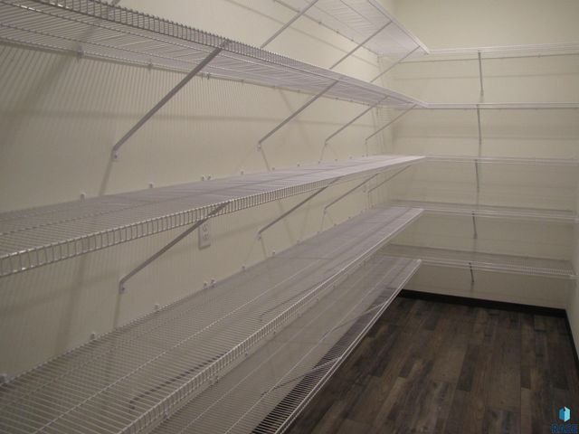 3806 E Vendeval St Street, Sioux Falls, SD 57108