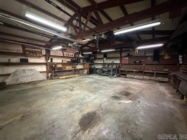 1212 Fairview St, Lonoke, AR 72086