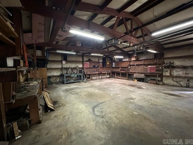 1212 Fairview St, Lonoke, AR 72086