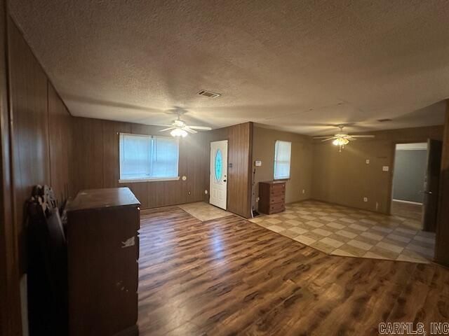 1212 Fairview St, Lonoke, AR 72086