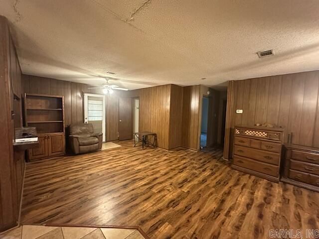 1212 Fairview St, Lonoke, AR 72086