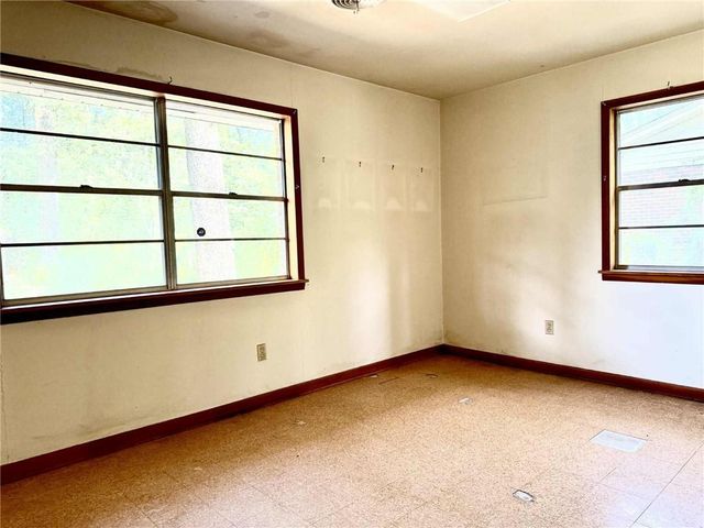 512 BRAGG Street, Pineville, LA 71360
