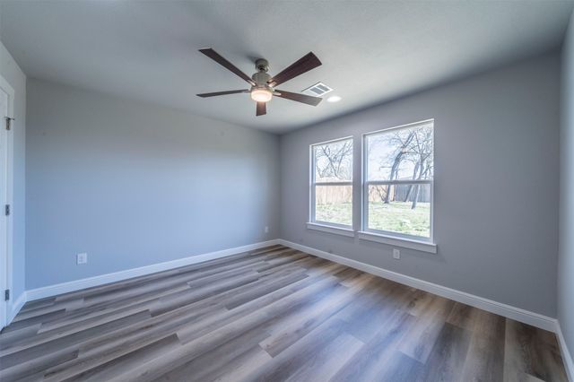 224 Patrick Street, Waxahachie, TX 75165