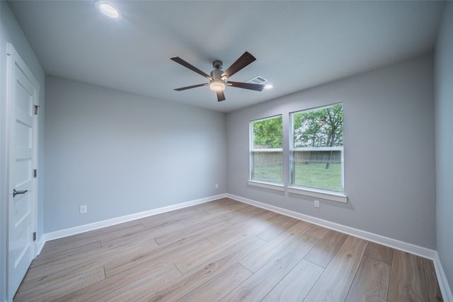 224 Patrick Street, Waxahachie, TX 75165