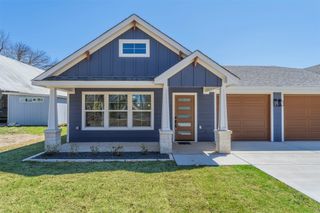 224 Patrick Street, Waxahachie, TX 75165