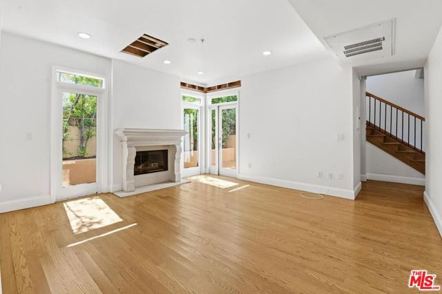 2004 Idaho Avenue, Santa Monica, CA 90403