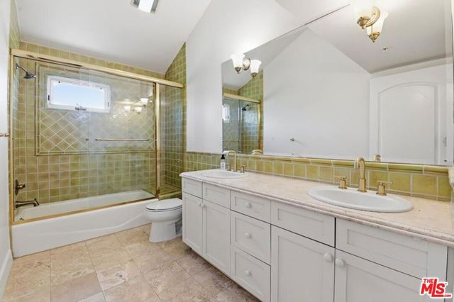 2004 Idaho Avenue, Santa Monica, CA 90403