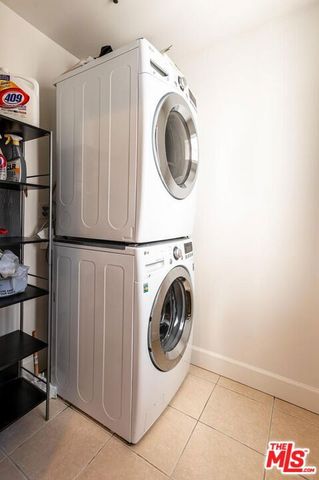 2004 Idaho Avenue, Santa Monica, CA 90403