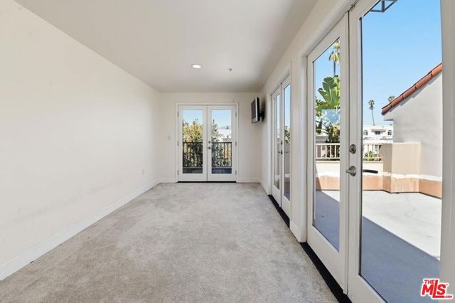 2004 Idaho Avenue, Santa Monica, CA 90403