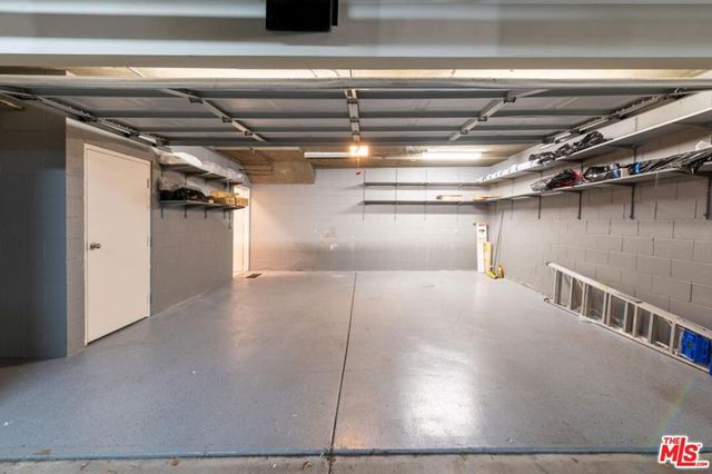 2004 Idaho Avenue, Santa Monica, CA 90403