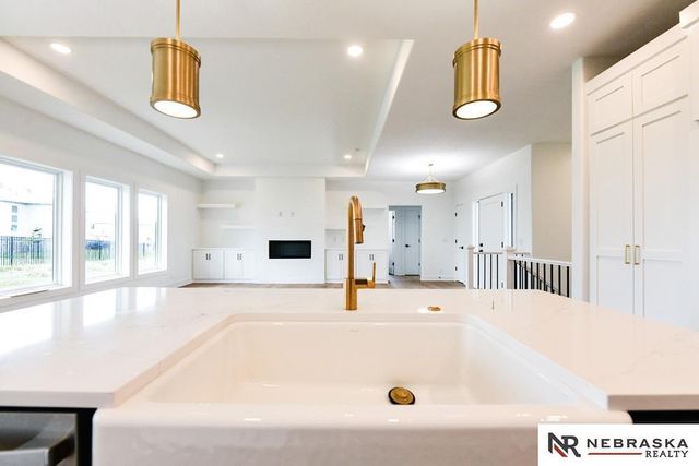 12605 Glenn Street, Papillion, NE 68138