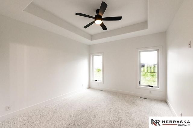 12605 Glenn Street, Papillion, NE 68138