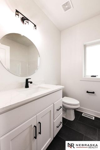 12605 Glenn Street, Papillion, NE 68138