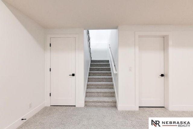 12605 Glenn Street, Papillion, NE 68138