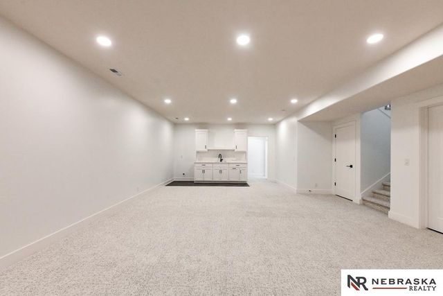 12605 Glenn Street, Papillion, NE 68138