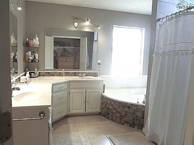 5207 HOOPER DRIVE, Wichita Falls, TX 76306