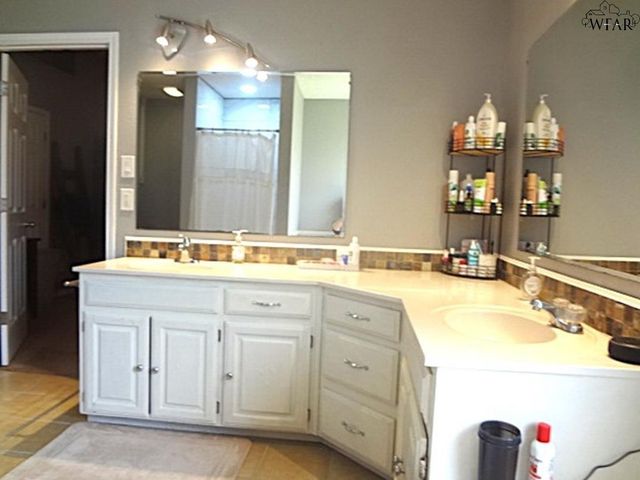 5207 HOOPER DRIVE, Wichita Falls, TX 76306