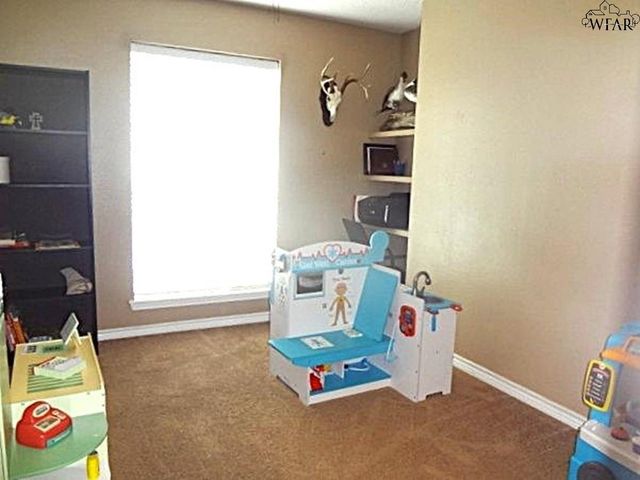 5207 HOOPER DRIVE, Wichita Falls, TX 76306
