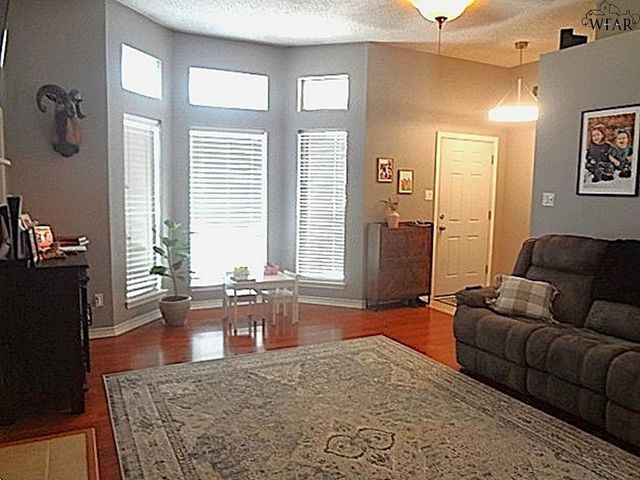 5207 HOOPER DRIVE, Wichita Falls, TX 76306