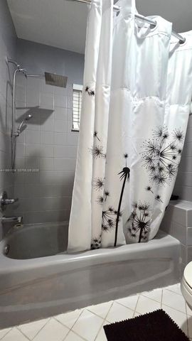 1308 Alexander Bnd, Weston, FL 33327