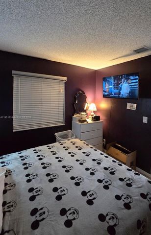 1308 Alexander Bnd, Weston, FL 33327