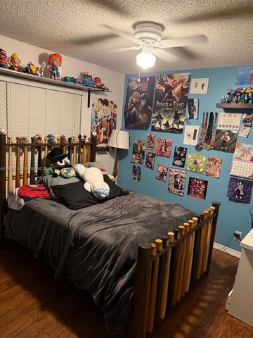 1308 Alexander Bnd, Weston, FL 33327