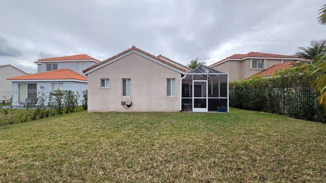 1308 Alexander Bnd, Weston, FL 33327