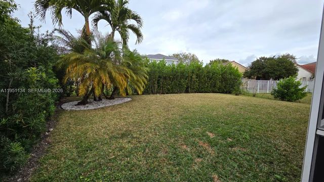 1308 Alexander Bnd, Weston, FL 33327