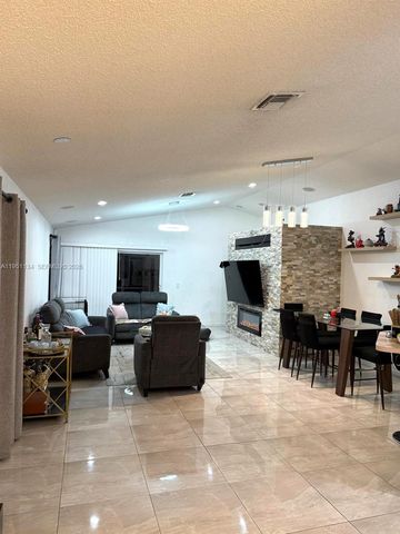 1308 Alexander Bnd, Weston, FL 33327