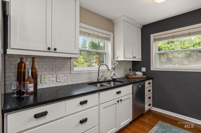 1501 N 24th St, Boise, ID 83702