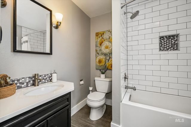 1501 N 24th St, Boise, ID 83702